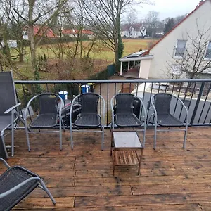  Apartment With Parking In 11