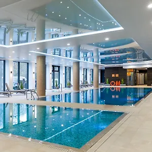 Faro Nadmorskie Tarasy Przy Latarni I Molo Baseny, Sauny, Fitness I Parking W Cenie Apartment Kolberg
